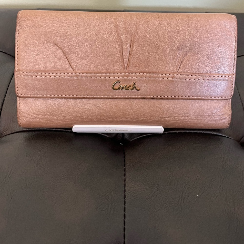 Coach wallet